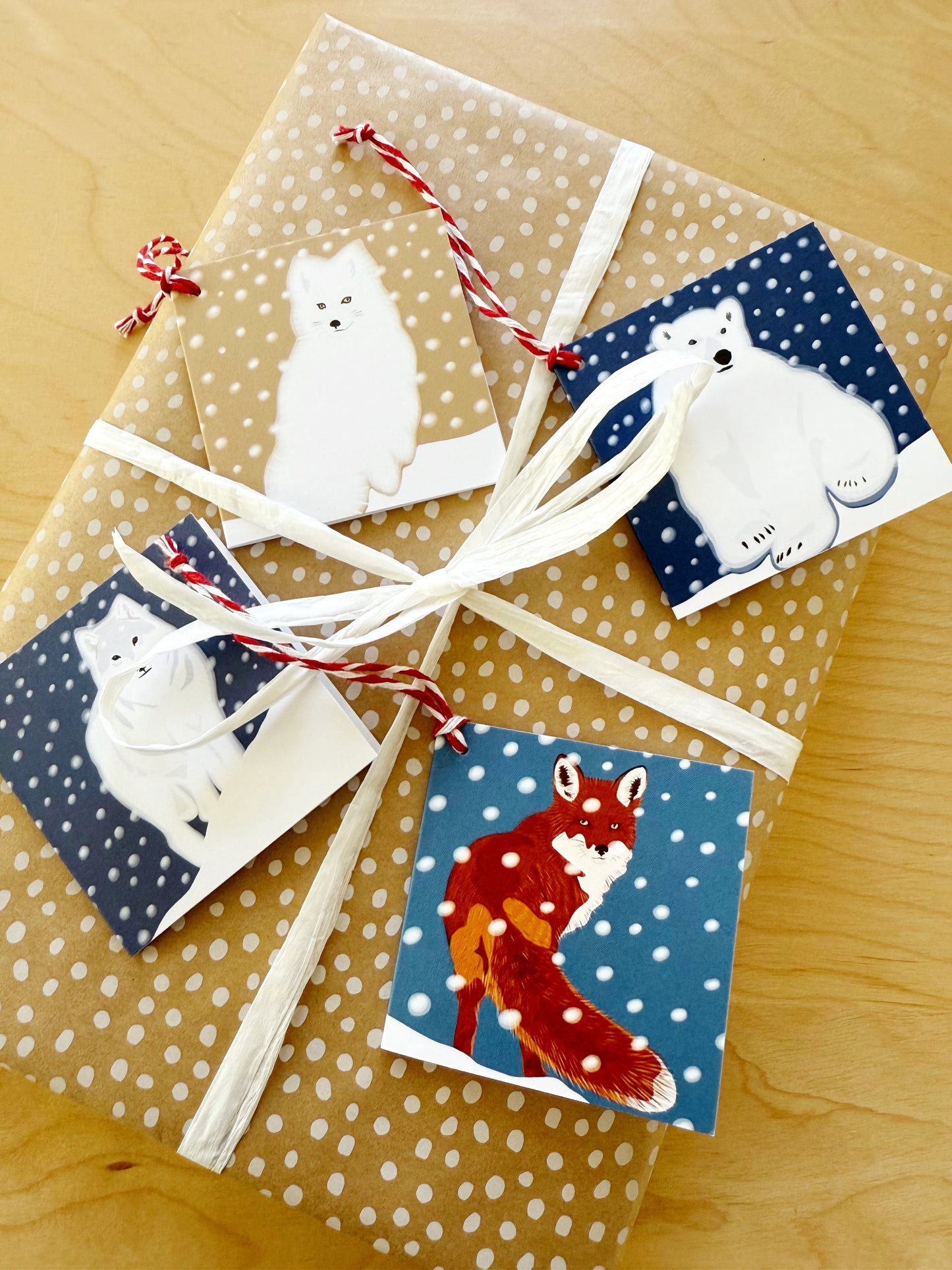A. Arctic Wildlife Gift Tags
