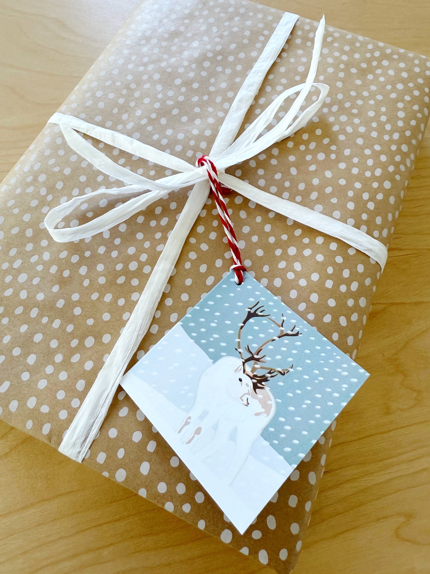 A. Arctic Wildlife Gift Tags