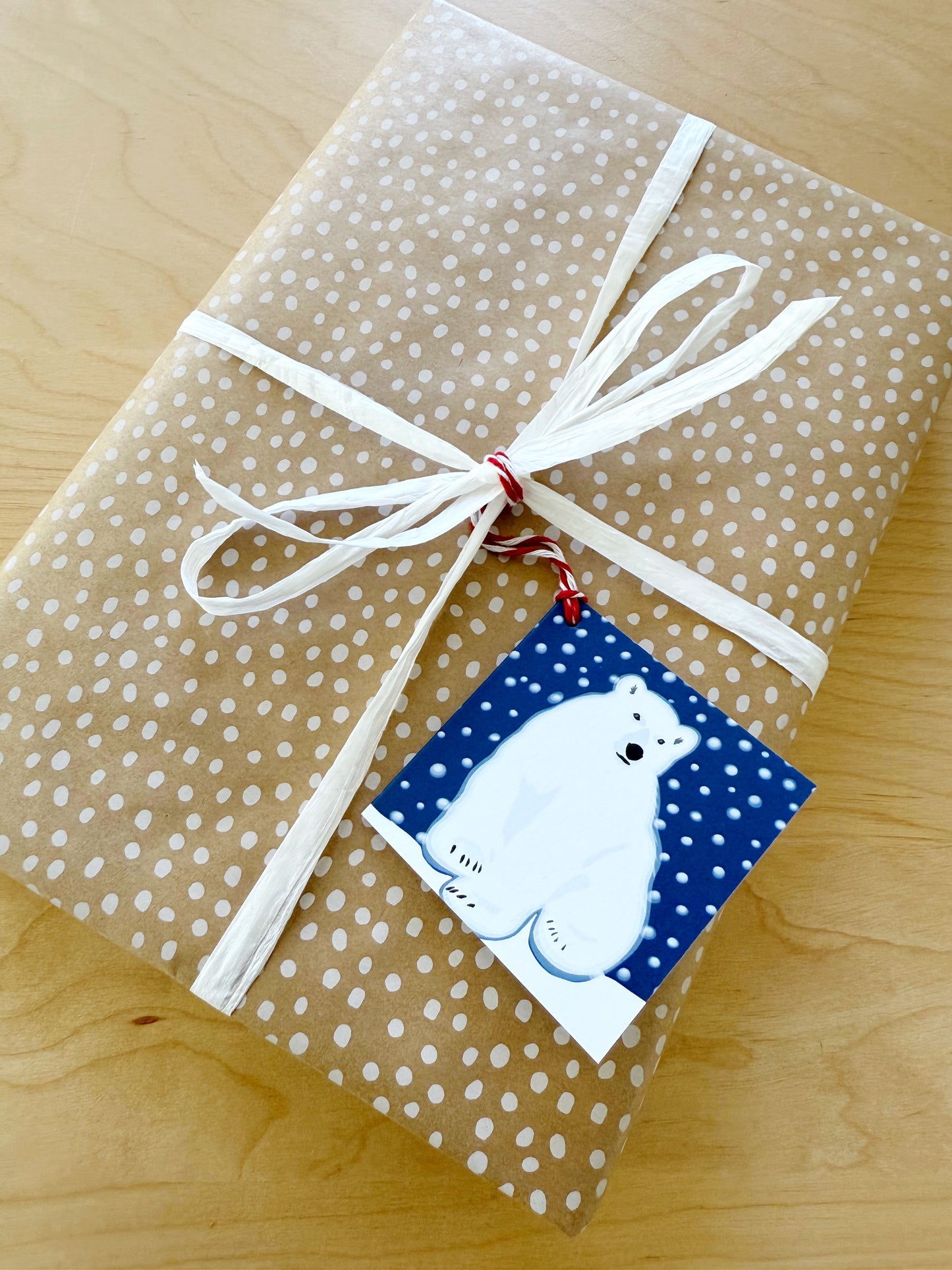 A. Arctic Wildlife Gift Tags
