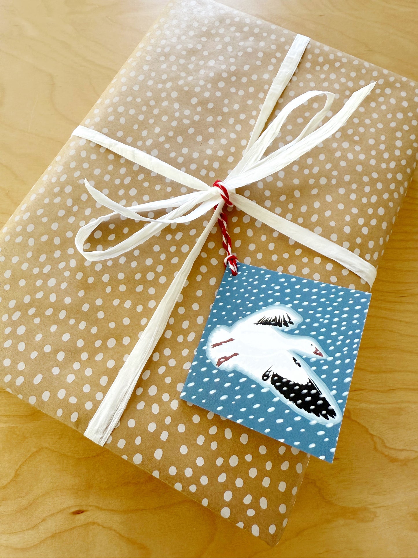 A. Arctic Wildlife Gift Tags
