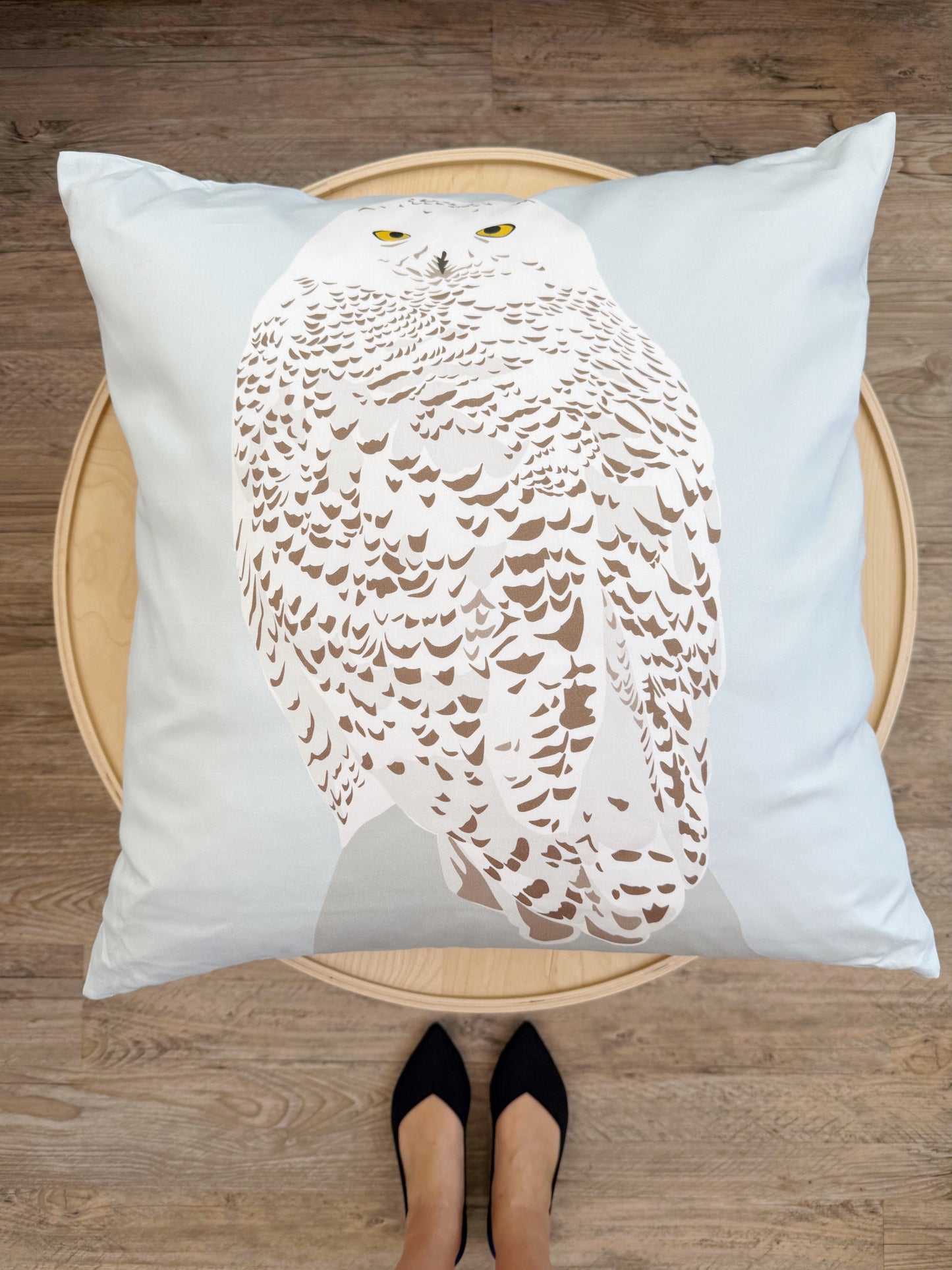 EA. Snowy Owl 26” Throw Pillow